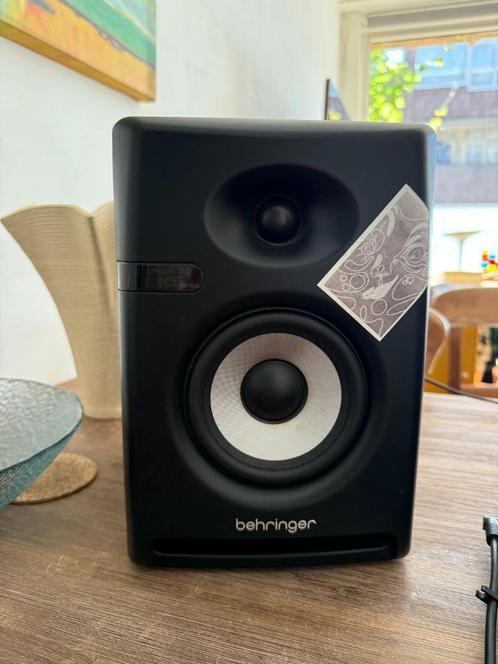 Actieve studio monitoren Behringer NEKKST K5, Audio, Tv en Foto, Luidsprekers, Zo goed als nieuw, Front, Rear of Stereo speakers