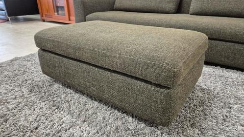 Design on Stock Vilaz groen gemêleerd hocker 103x64x40 cm, Huis en Inrichting, Banken | Voetenbanken en Poefen, Zo goed als nieuw