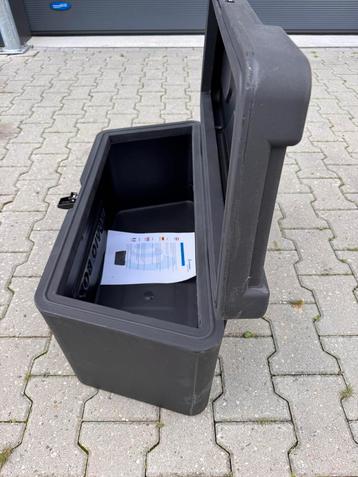 Disselkist Novio 770x355x370mm beschikbaar voor biedingen
