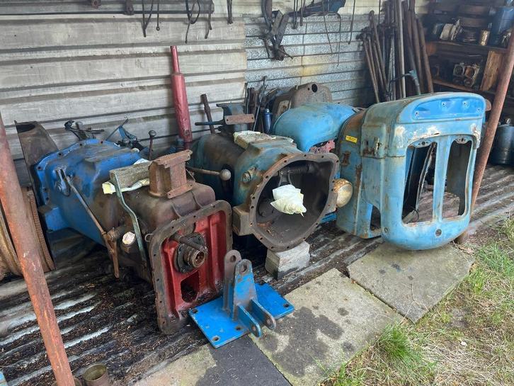 Diverse Onderdelen Fordson Super Major, Doe-het-zelf en Verbouw, Gereedschap | Machine-onderdelen en Toebehoren, Zo goed als nieuw