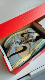 Nike dunk high se hemp hoops 41, Kleding | Heren, Schoenen, Ophalen of Verzenden, Zo goed als nieuw, Overige kleuren