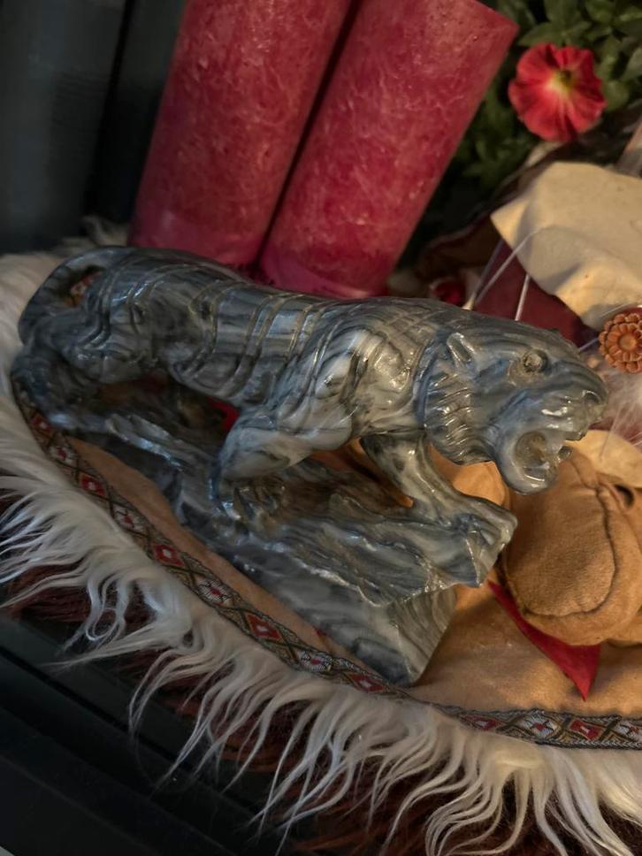 Marmeren Tijgerbeeld, Antiek en Kunst, Kunst | Beelden en Houtsnijwerken, Ophalen of Verzenden