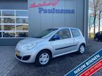 Renault Twingo 1.2-16V Dynamique zilver&blue|Elec.pak., Auto's, Renault, Voorwielaandrijving, Zwart, 4 cilinders, 4 stoelen
