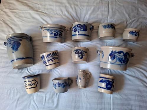 12 Keulse potten en kannen, Huis en Inrichting, Overige Huis en Inrichting, Zo goed als nieuw, Ophalen