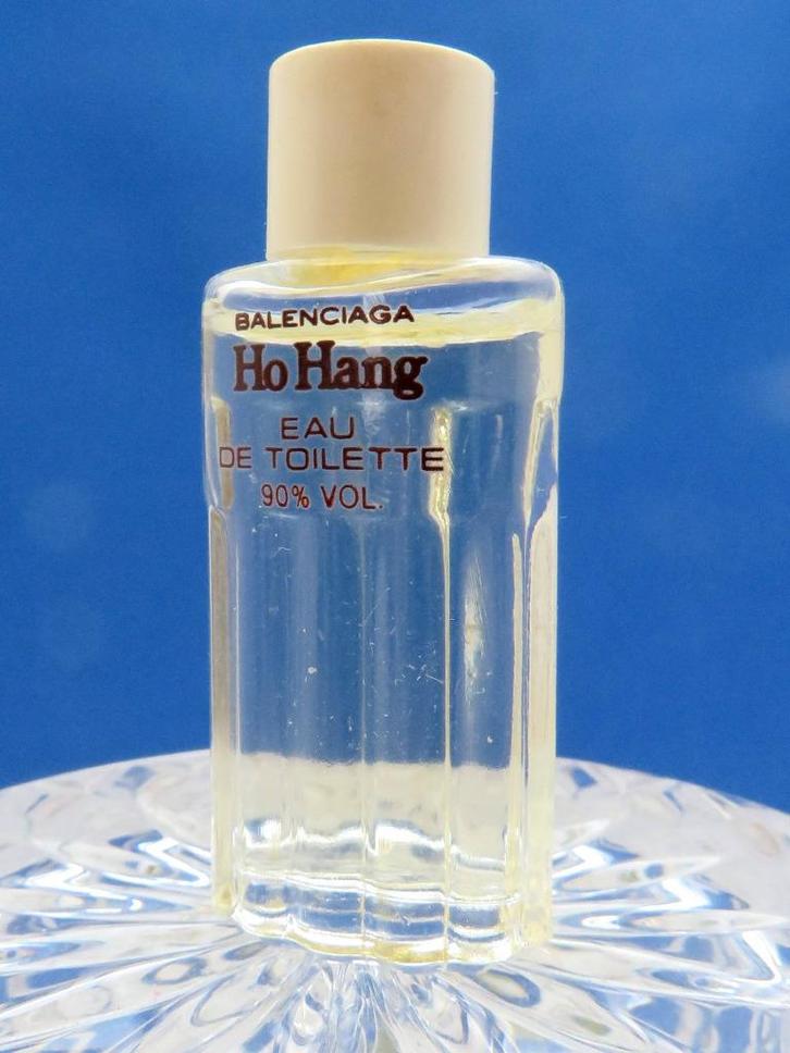 Mini - BALENCIAGA - Ho Hang - 3ml - edt - 4,6cm - versie 2, Verzamelen, Parfumverzamelingen, Gebruikt, Miniatuur, Gevuld, Ophalen of Verzenden