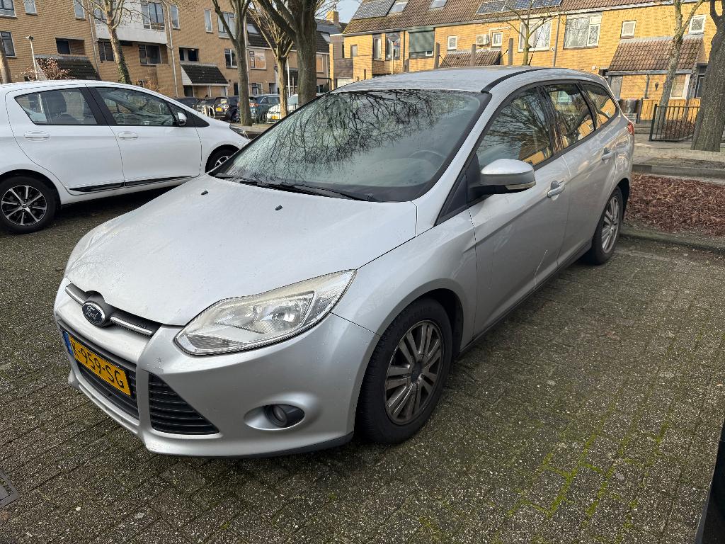 Ford Focus 1.6 Ti-vct 77KW Wagon 2011 Grijs, Auto's, Zwart, 4 cilinders, 1207 kg, Stationwagon