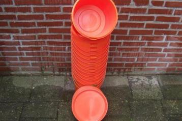 Plastic emmers 10 -2,5 l met opdruk en deksel 0.75 p/st  beschikbaar voor biedingen