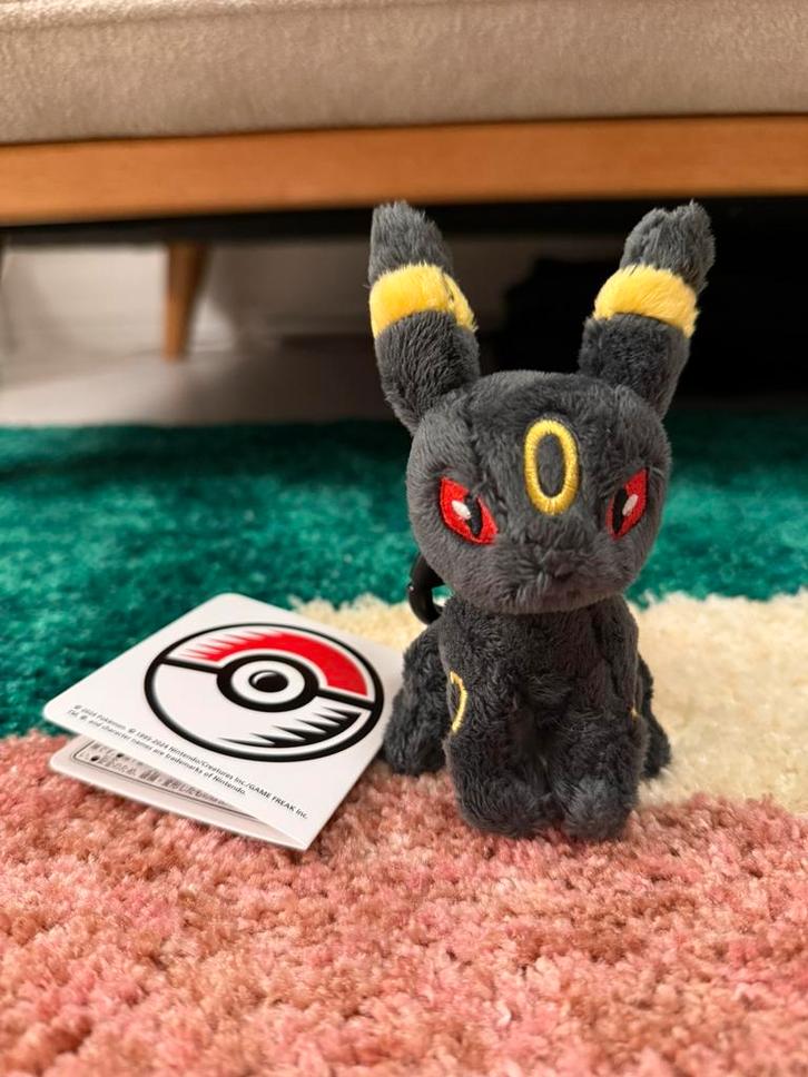 Pokémon Center Japan Umbreon Exclusive Plush Key Chain, Kinderen en Baby's, Speelgoed | Knuffels en Pluche, Nieuw, Overige typen