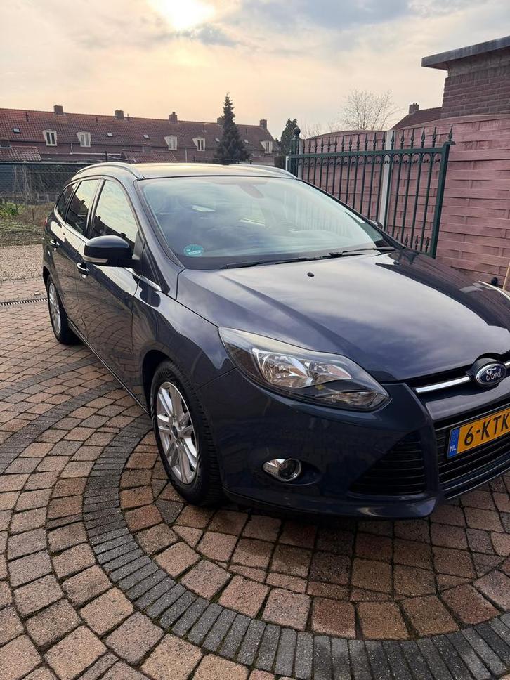Ford Focus 1.0 Ecoboost 92KW Wagon 2013 Grijs, Auto's, Ford, Particulier, Focus, Benzine, Euro 5, A, Stationwagon, Handgeschakeld
