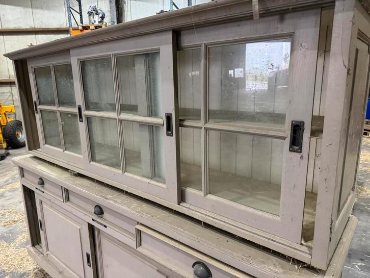 Mooie klassieke kast – tweedelig, Huis en Inrichting, Kasten | Buffetkasten, Zo goed als nieuw, 200 cm of meer, 50 tot 75 cm, Ophalen