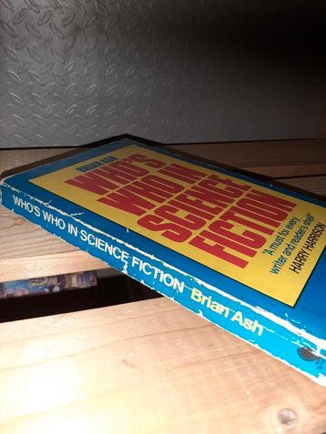 Who's Who in Science Fiction - Brian Ash beschikbaar voor biedingen