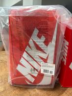 Nike Travel Bag 10L - Nieuw!, Kleding | Heren, Heren-kledingpakketten, Ophalen of Verzenden, Nieuw, Overige maten