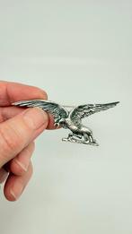 Zilveren mooie vliegende vogel. Breed: 7,7 cm., Ophalen of Verzenden, Zo goed als nieuw, Zilver