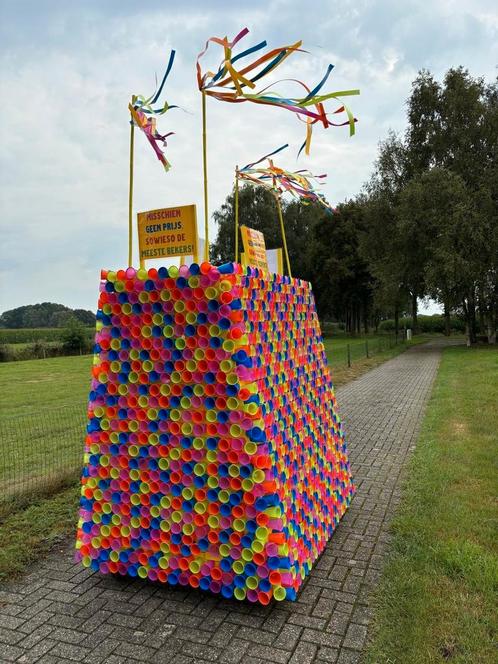 Wagen voor optocht!, Hobby en Vrije tijd, Feestartikelen, Zo goed als nieuw, Carnaval, Ophalen