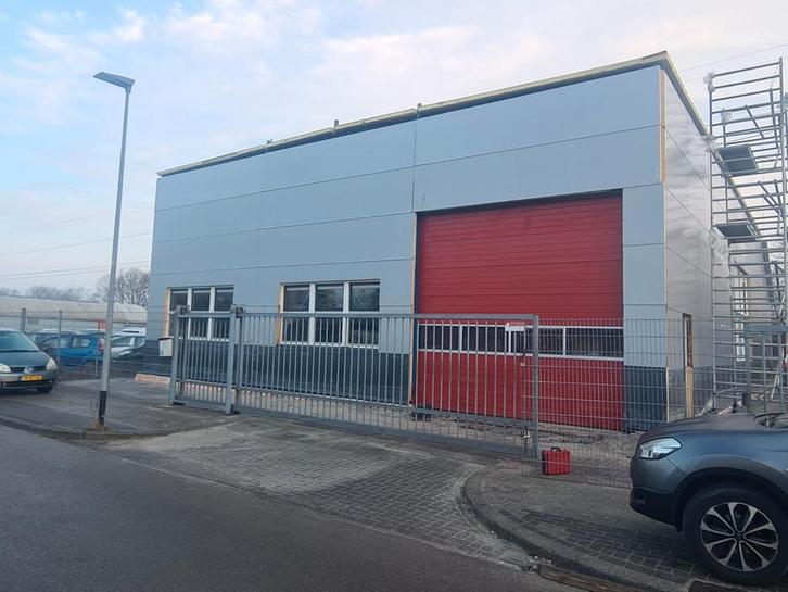 Te huur bedrijfruimte  oostendeweg 23 Groningen., Huizen en Kamers, Kamers te huur, Groningen