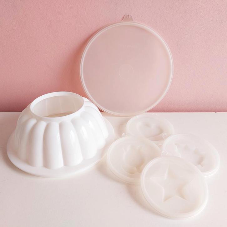 Vintage Tupperware puddingvorm met vier wissel-dekseltjes, Huis en Inrichting, Keuken | Tupperware, Zo goed als nieuw, Bak of Kom