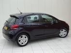 Peugeot 208 PureTech 82 Signature € 11.995,00, Auto's, Peugeot, Nieuw, Origineel Nederlands, 5 stoelen, 3 cilinders