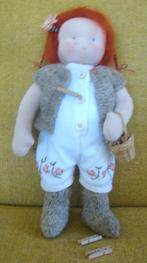 Antroposofische pop ca. 32 cm, handgemaakt, incl. kleding. A, Kinderen en Baby's, Ophalen of Verzenden, Nieuw, Overige typen
