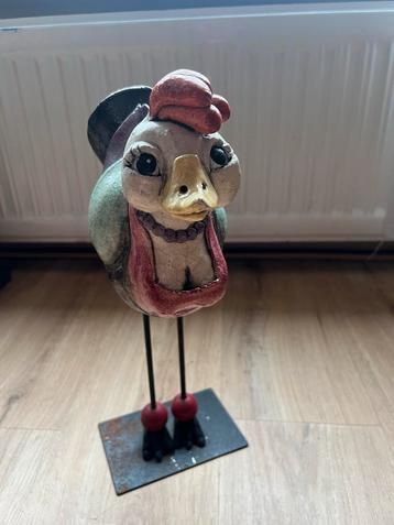 Keramische Kip zoekt nieuwe kippenren! beschikbaar voor biedingen