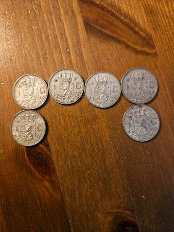 Zilveren guldens 6x beschikbaar voor biedingen