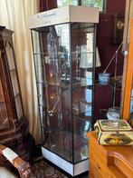 14 stuks winkel of privé vitrinekasten goebel horloge enz, Huis en Inrichting, Kasten | Vitrinekasten, Ophalen, Gebruikt, Tijdloos