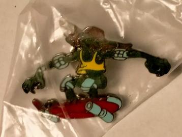 Gremlins Gizmo Stripe tv film serie strip logo pin 2 beschikbaar voor biedingen