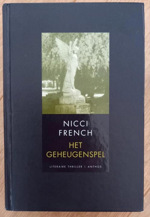 Nicci French - Het Geheugenspel, Boeken, Thrillers, Zo goed als nieuw, Europa overig, Ophalen of Verzenden