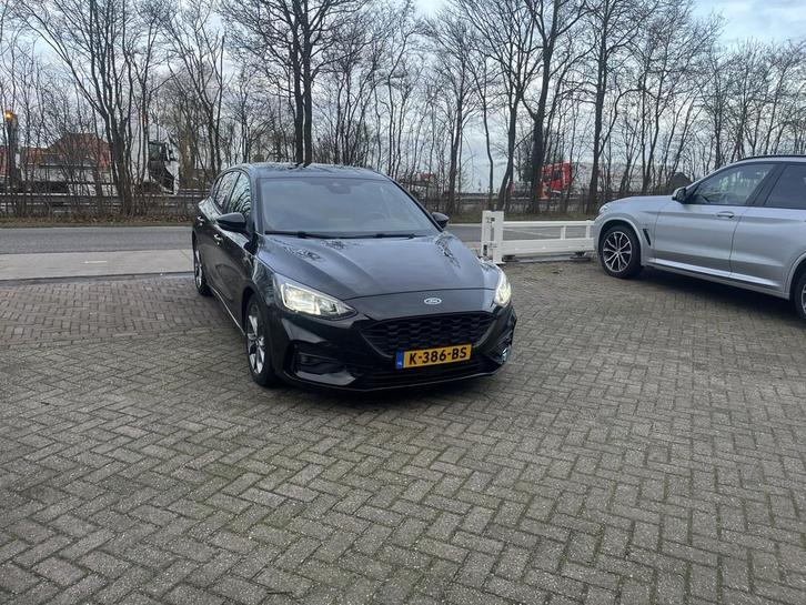 Ford Focus 1.0 EcoBoost Hybrid ST Line X Business TREKHAAK D, Auto's, Ford, Bedrijf, Te koop, Focus, ABS, Achteruitrijcamera, Airbags