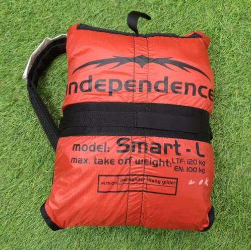 paragliding reserve: Independence Smart-L max 100kg bj 11/18, Sport en Fitness, Zweefvliegen en Paragliding, Zo goed als nieuw
