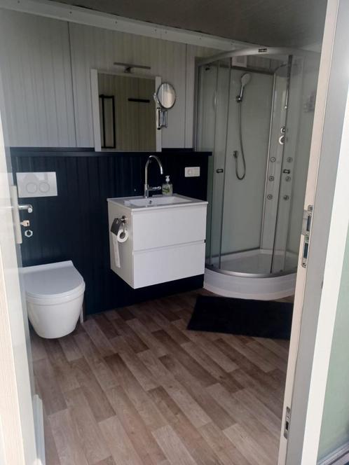 Toilet unit Aansluiting riool/Gardena/enz, Doe-het-zelf en Verbouw, Overige Doe-het-zelf en Verbouw, Zo goed als nieuw, Ophalen of Verzenden