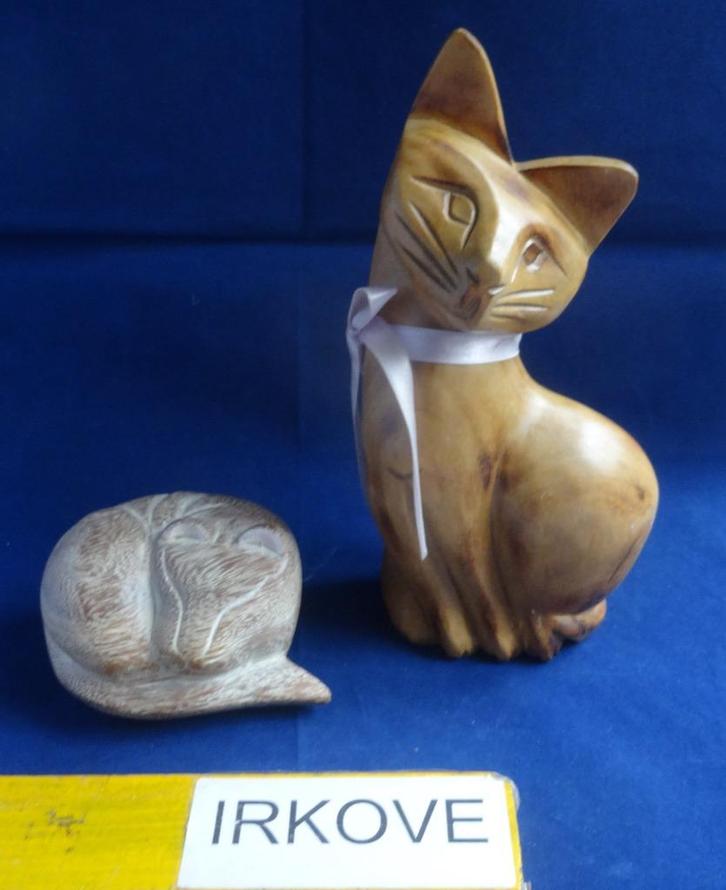 POEZEN HEEL VEEL UNIEKE POEZEN / KATTEN *, Verzamelen, Dierenverzamelingen, Zo goed als nieuw, Beeldje of Figuurtje, Hond of Kat