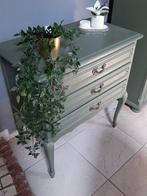 Oude gave Queen Anne kastje, Ophalen, 50 tot 100 cm, Zo goed als nieuw, 3 of 4 laden