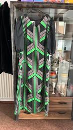 Bruine,groene en zwarte galajurk met groene riem, Ophalen of Verzenden, Zo goed als nieuw, Maat 46/48 (XL) of groter, Overige thema's