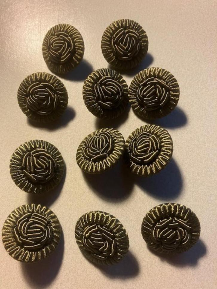 knopen jas Astor klassiek vintage groene draad nr 36 a €2,00, Hobby en Vrije tijd, Naaien en Fournituren, Nieuw, Knoop of Knopen