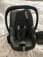 Maxi cosi pebble met base en adapters, Kinderen en Baby's, Autostoeltjes, Gebruikt, Ophalen of Verzenden, Isofix, 0 t/m 13 kg
