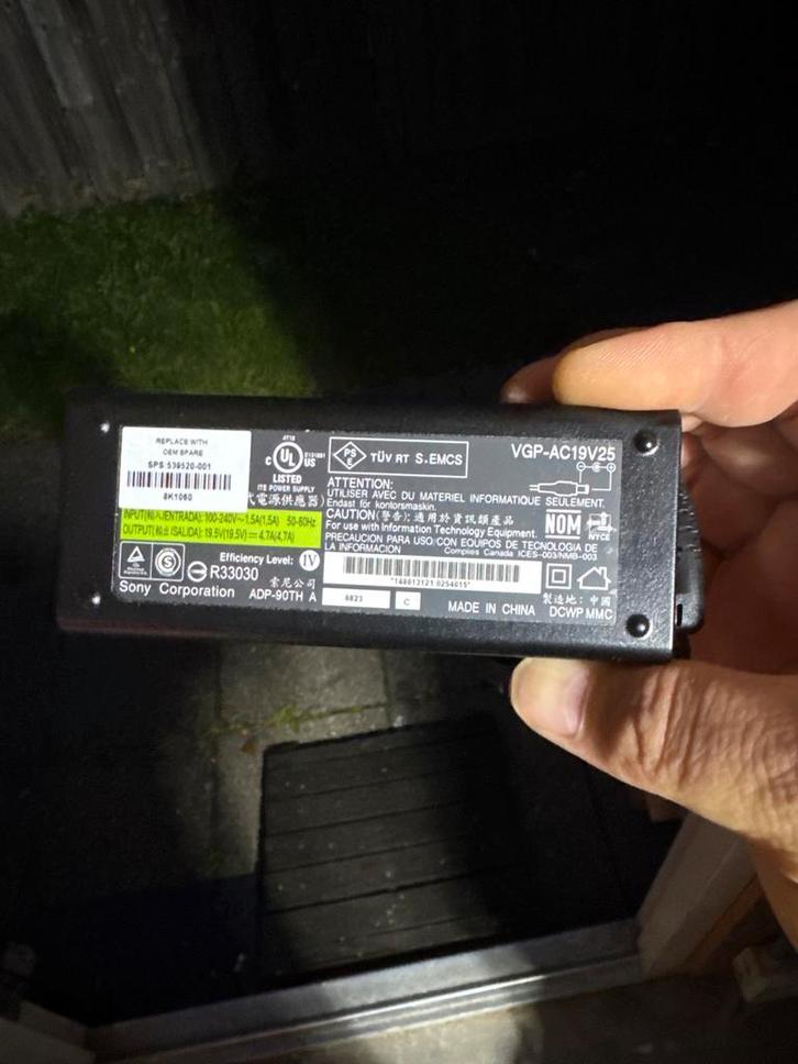 4x Sony Vaio Lader VGP-AC19V31, Computers en Software, Laptop-opladers, Nieuw, Ophalen of Verzenden