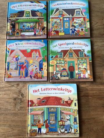 Letterwinkeltje, kleurenwinkeltje, speelgoedwinkeltje….... beschikbaar voor biedingen