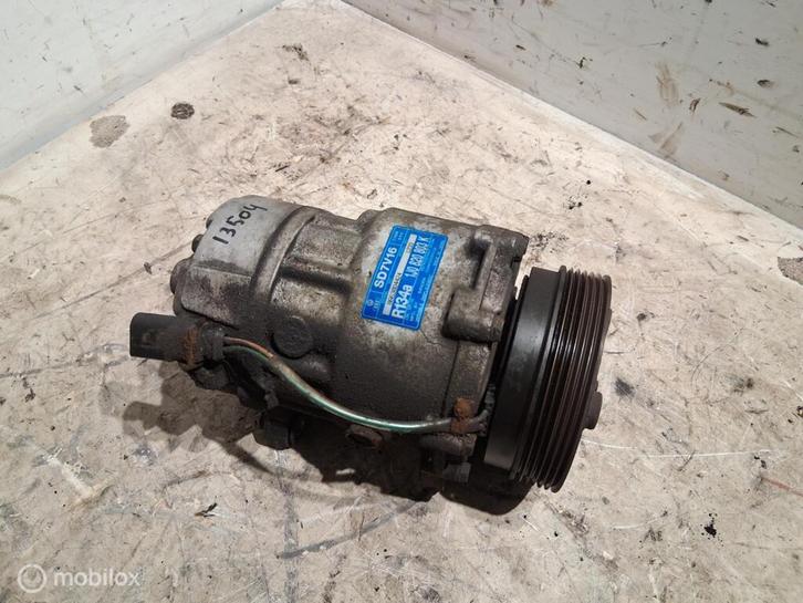 Aircopomp VW Bora 1.6-16V ('98-'06) 1j0820803K, Auto-onderdelen, Airco en Verwarming, Volkswagen, Gebruikt, Ophalen of Verzenden