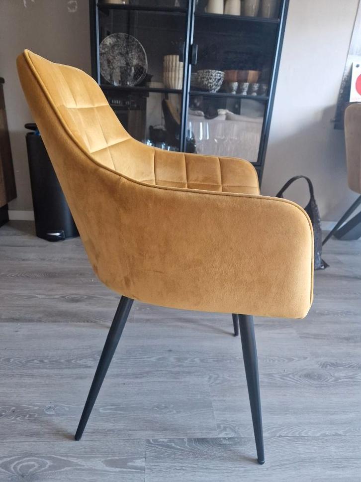 eetkamerstoelen oker geel 4 stuks, Huis en Inrichting, Stoelen, Gebruikt, Vier, Stof, Overige kleuren, Ophalen