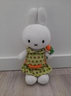 Knuffel Nijntje miffy tulpen meisje Bloem groen K6486, Ophalen of Verzenden, Zo goed als nieuw, Overige typen