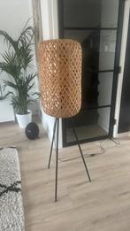 Vloerkamp, Huis en Inrichting, Lampen | Vloerlampen, Ophalen, Zo goed als nieuw, Hout, 150 tot 200 cm