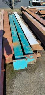 Stalen palen kolommen koker met voetplaat SHS-CF ( 246 )