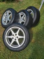 Winterbanden Continental 205/55R 16H, Auto-onderdelen, Banden en Velgen, Ophalen, 16 inch, Banden en Velgen, 205 mm