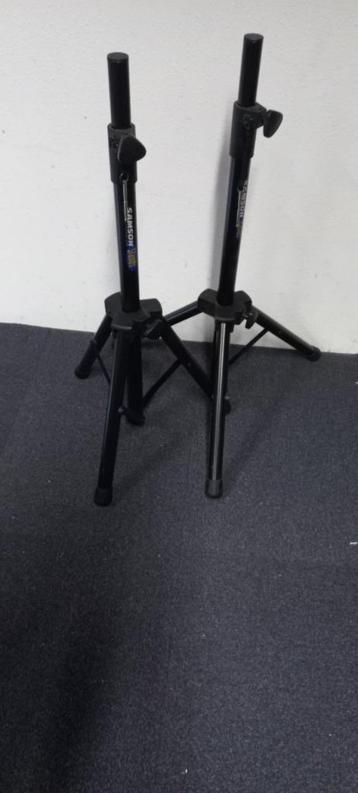 2 stuks  compacte speakerstatieven speakerstands  beschikbaar voor biedingen