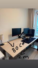 Bureau verstelbaar in hoogte, Huis en Inrichting, Bureaus, Ophalen of Verzenden, In hoogte verstelbaar, Zo goed als nieuw
