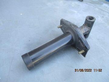 BMW E36 schokdemper achterbumper sedan beschikbaar voor biedingen