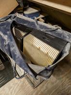 4 kleine tt kooien met tas, Dieren en Toebehoren, Vogels | Hokken en Kooien, Ophalen, Zo goed als nieuw