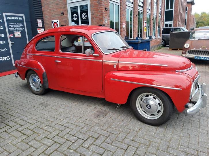 Volvo p544 kattenrug 1965, Auto's, Volvo, Bedrijf, Benzine, Sedan, Geïmporteerd, Rood, Ophalen