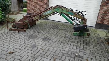 Stoll frontlader met frontbeugel beschikbaar voor biedingen