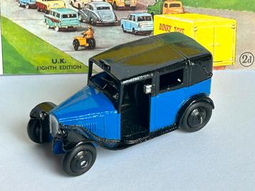 Vintage Dinky Toys Taxi beschikbaar voor biedingen